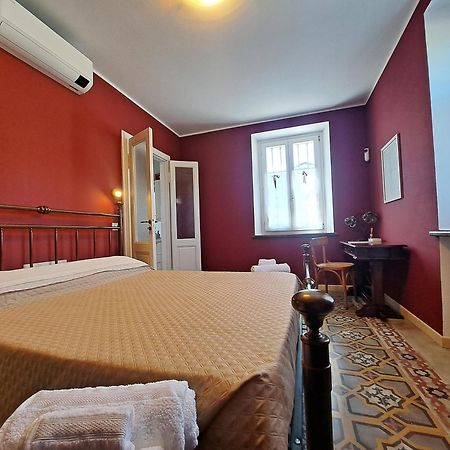 Casa Nini - Holidays In Oltrepo Torrazza Coste Zewnętrze zdjęcie